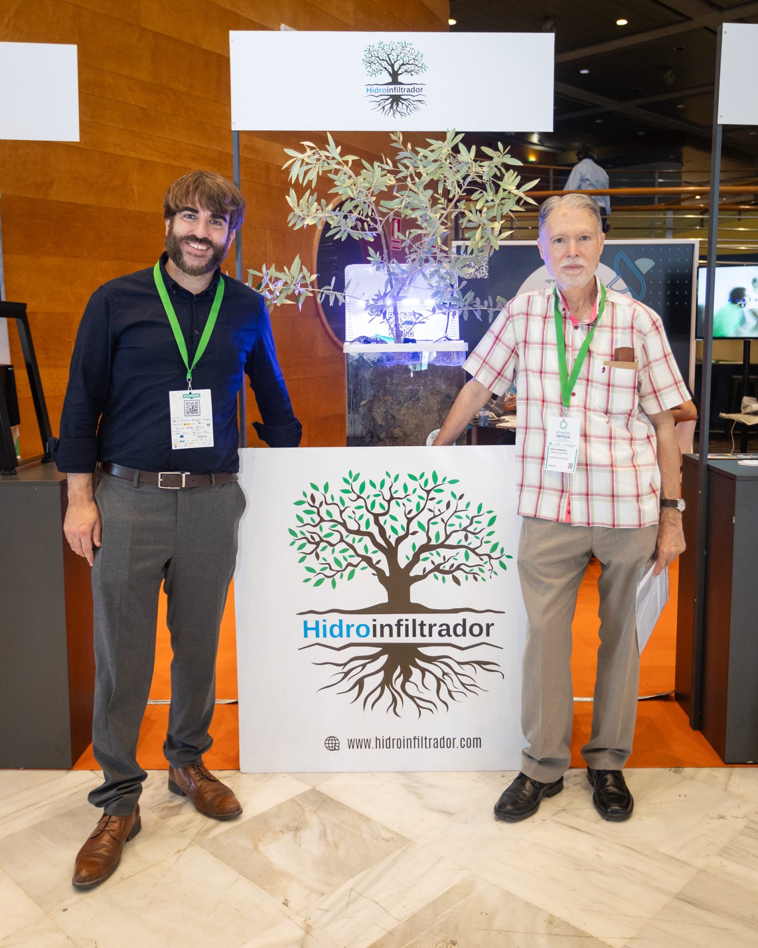 Dos startups granadinas triunfan en la final de SembrAI 2025